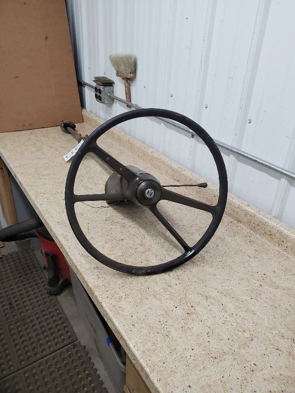 TINTERNAT 1967 Steering Column 302961