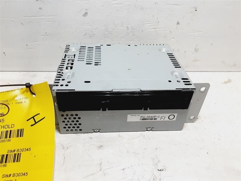 2016 Ford F150 Radio Receiver Analog w/Satellite Reception ID GL3T-19C107-BA