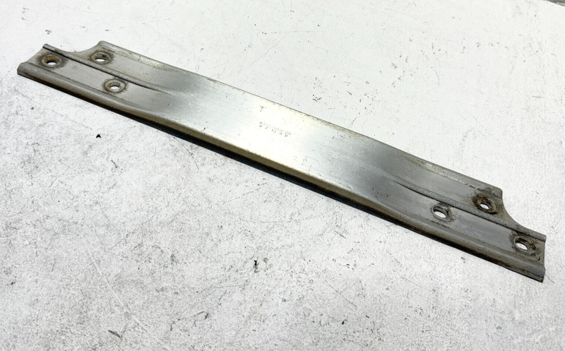 2014-2017 Mercedes-Benz S 550 Floor Crossmember Reinforcement Bracket OEM