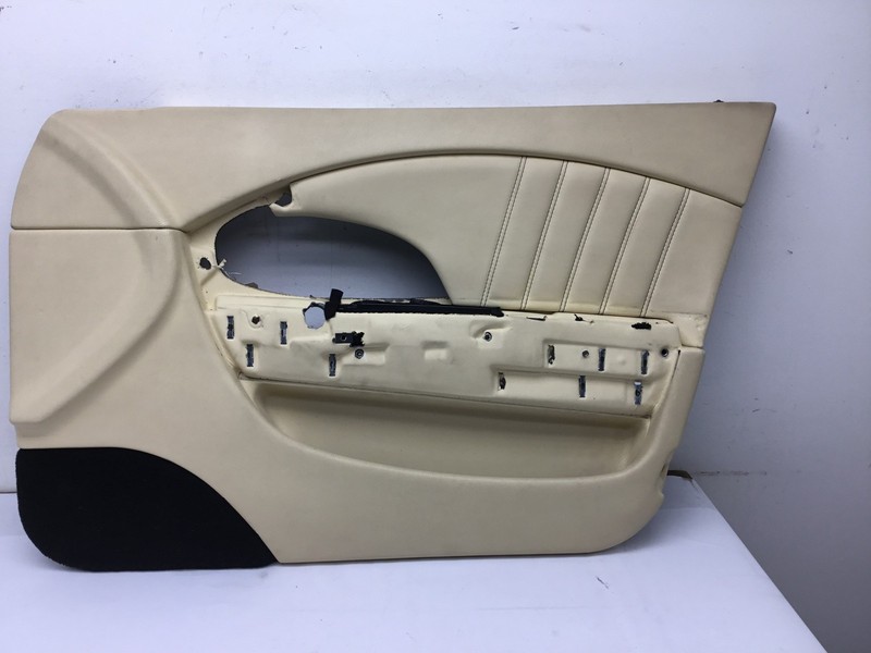 Maserati Quattroporte Front Right Passenger Door Interior Panel Cover 04 - 08 :Y