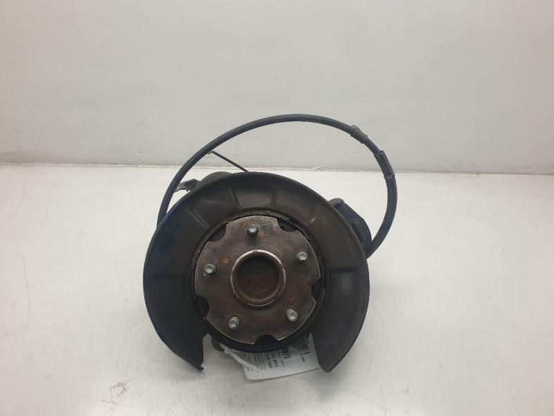 16-18 TOYOTA RAV4 LE 2.5L FWD AT PASSENGER SIDE REAR SPINDLE KNUCKLE