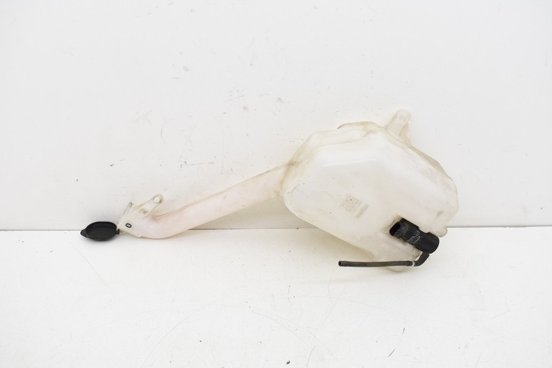 2001 TOYOTA MR2 SPYDER ZZW30L WINDSHIELD WASHER FLUID RESERVOIR TANK OEM KW64