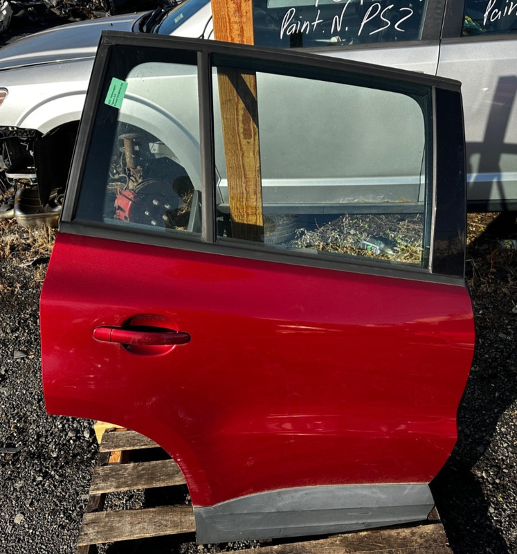 09-18 VW TIGUAN PASSENGER RIGHT REAR SIDE DOOR RED