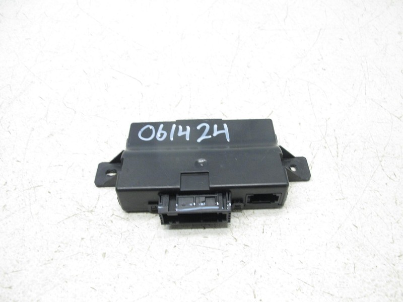 12-18 AUDI C7 A6 S6 A7 S7 FWD QUATTRO GATEWAY CONTROL MODULE UNIT OEM 061424