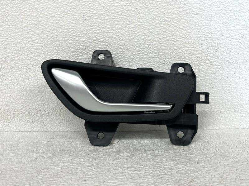 ⭐2022-2024 HYUNDAI SANTA CRUZ REAR RIGHT PASS INTERIOR DOOR HANDLE OEM LOT2548