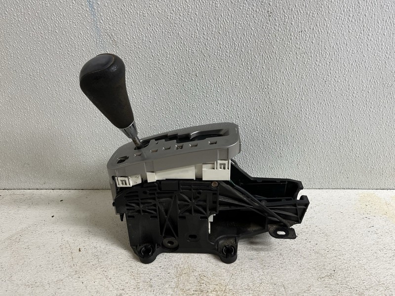 2003-2004 Toyota 4Runner 4.0 4x4 Automatic Auto Floor Shifter Gear Select Shift