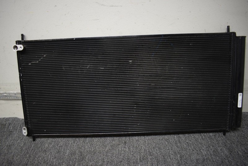 HONDA HRV FRONT RADIATOR FACTORY OEM