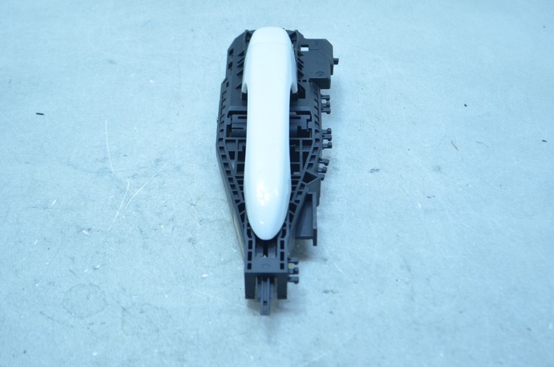 14-20 JEEP CHEROKEE REAR LEFT DRIVER SIDE EXTERIOR DOOR HANDLE WHITE OEM