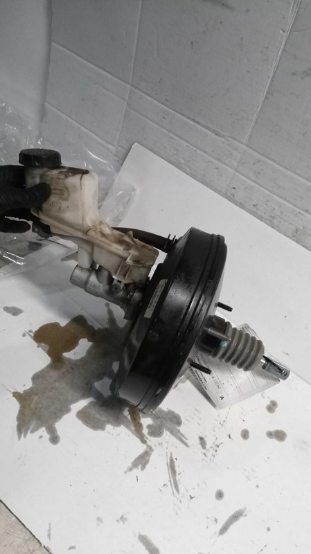 2012 Ford Fusion Power Brake Booster OEM 2.5L 155K Miles - White
