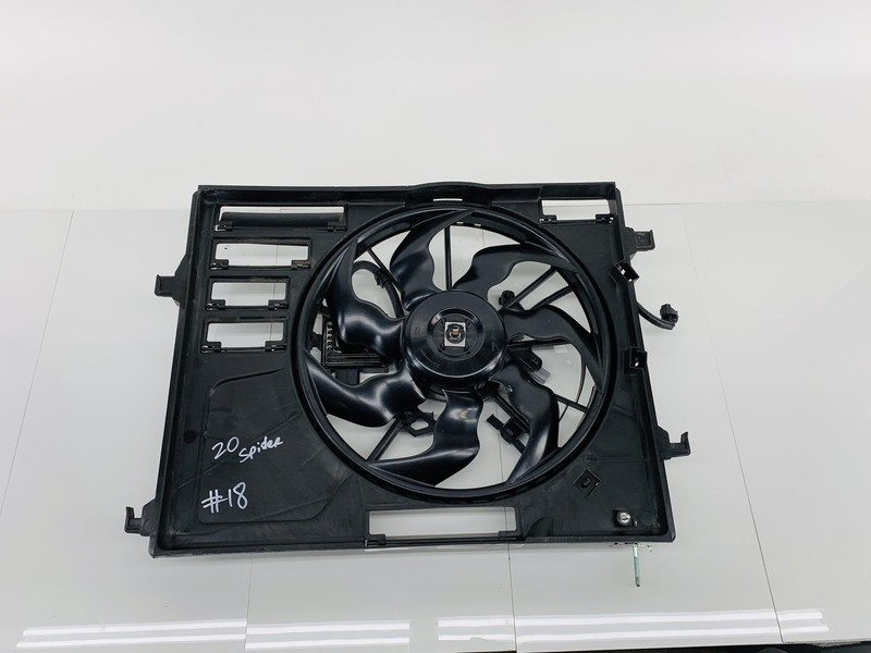 17-20 FIAT 124 SPIDER ABARTH 1.4L L4 ENGINE COOLING FAN SHROUD & BLADE OEM #18