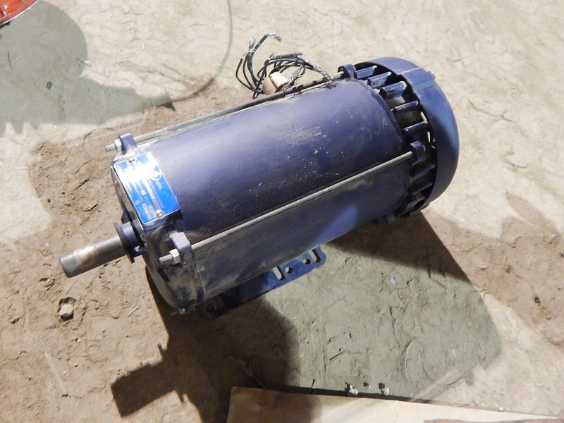 Leeson FVF A145T17XB24D Electric Motor BX937099 *FREE SHIPPING*