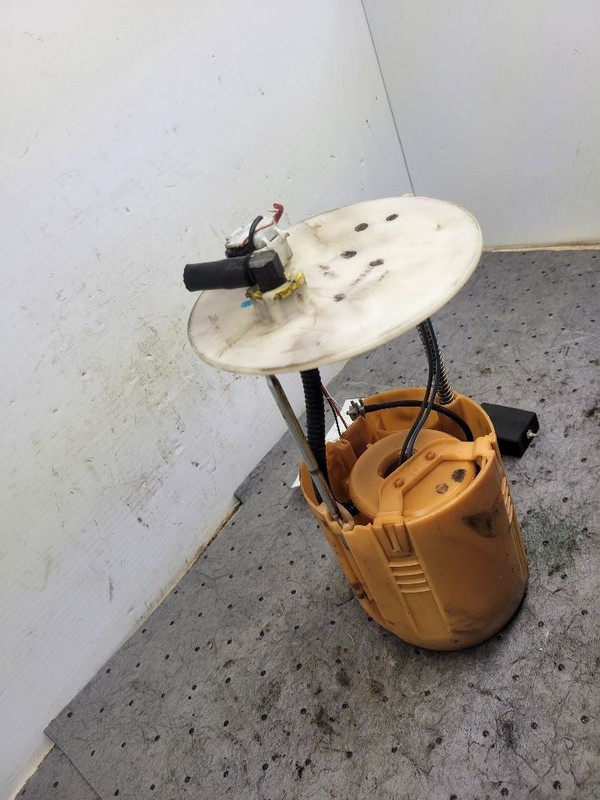 Fuel Pump Assembly 3.5L VIN K 5th Digit Fits 14-16 HIGHLANDER 1702108