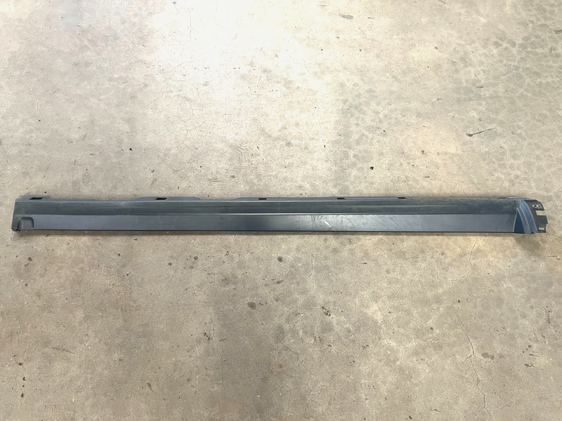⭐15-23 LAND ROVER DISCOVERY SPORT LEFT SIDE SKIRT ROCKER PANEL TRIM OEM LOT2647