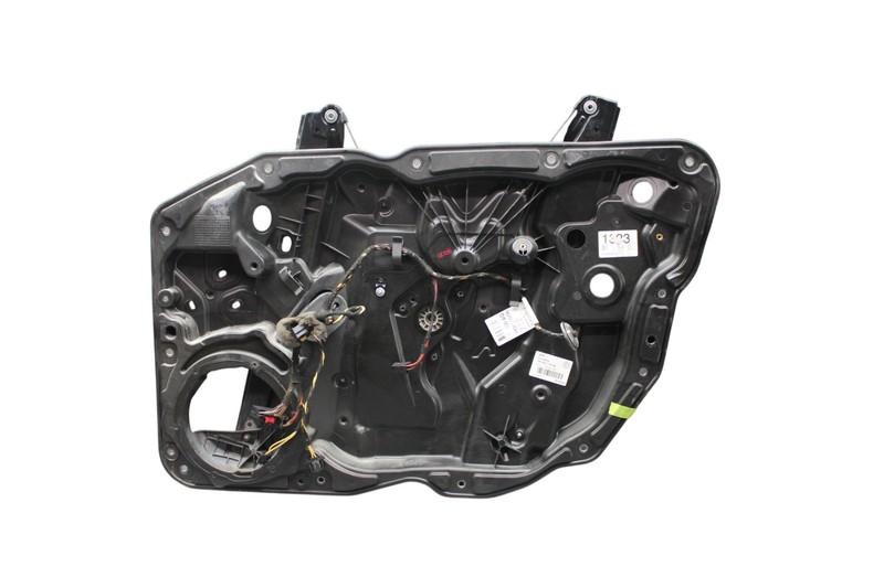 11-17 Volkswagen Touareg Front Right Side Power Window Regulator Panel OEM