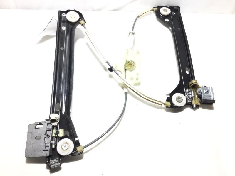 14-19 MERCEDES-BENZ CLA-CLASS LEFT DRIVER SIDE FRONT DOOR WINDOW REGULATOR 30549