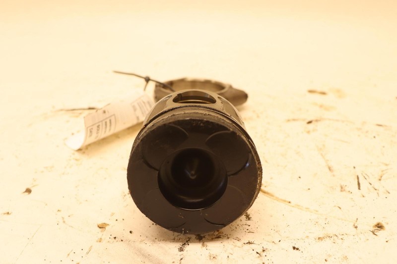 2014-2018 DODGE RAM 1500 3.0L DIESEL ENGNE MOTOR PISTON W/ CONNECTION ROD OEM