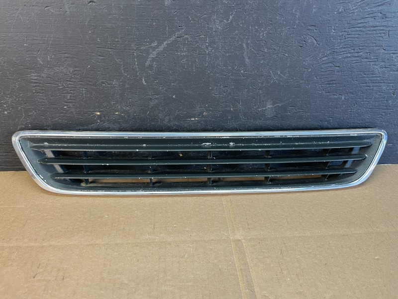 1997 to 1999 Lexus ES300 Front Grill Grille AC2233