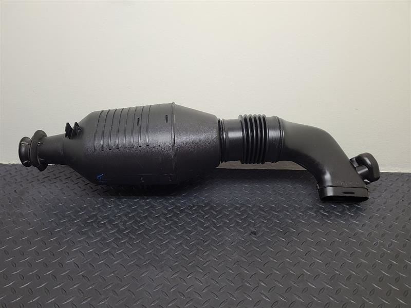 05-06 Lincoln Navigator 5.4L 3V Air Intake Tube Assembly OEM 5L7Z-9F721-AA