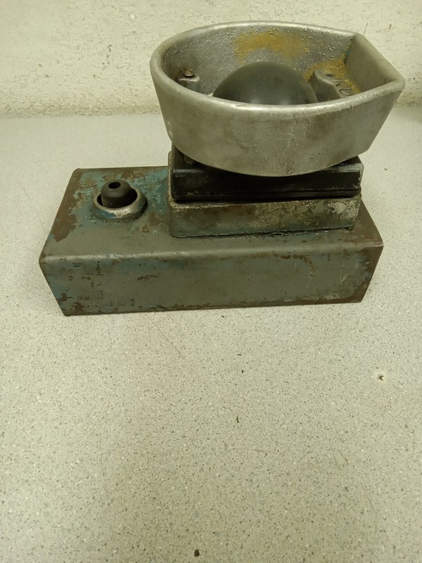 Rees Mushroom Plunger Push Button 00662-003-6 90 With Stop Button On Bracket
