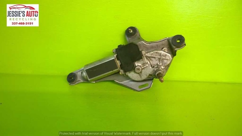 01 02 03 04 05 TOYOTA RAV4 S 2.4L AT REAR WIPER MOTOR OEM 2043-3