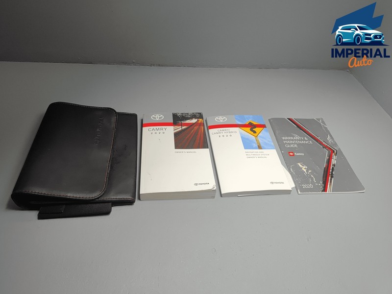 2020 Toyota Camry XSE Owner's Manual Book Booklet User Guide W/ Case Pouch OEM