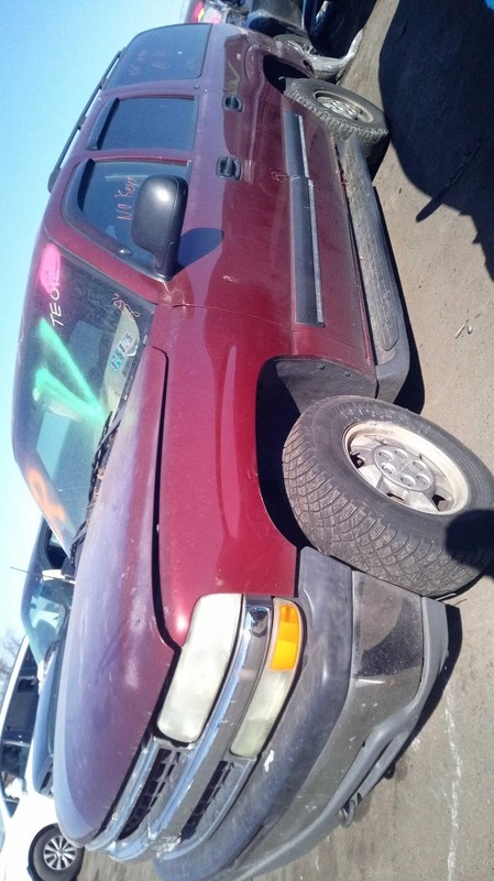 2001 Chevrolet Suburban 1500 Right Door Mirror Red OEM 555355 - Used
