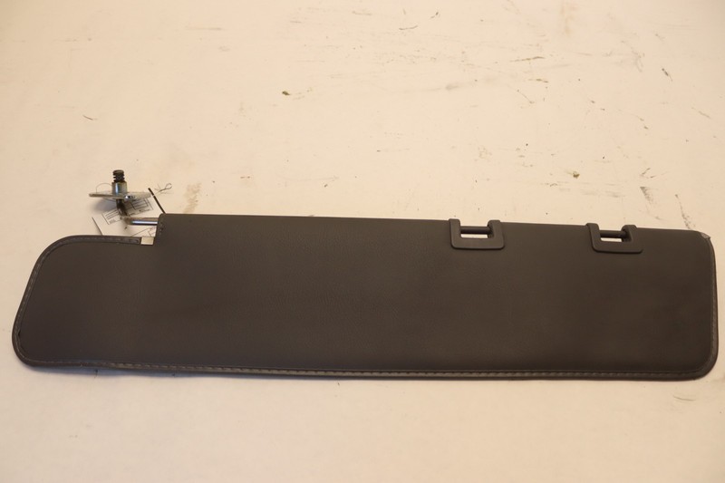 2008-2017 FREIGHTLINER CASCADIA 125 RIGHT PASSENGER SIDE SUN VISOR SHADE OEM