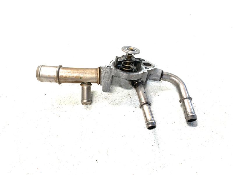 2018-2021 BUICK ENCLAVE ENGINE COOLANT THERMOSTAT OEM #A0.18