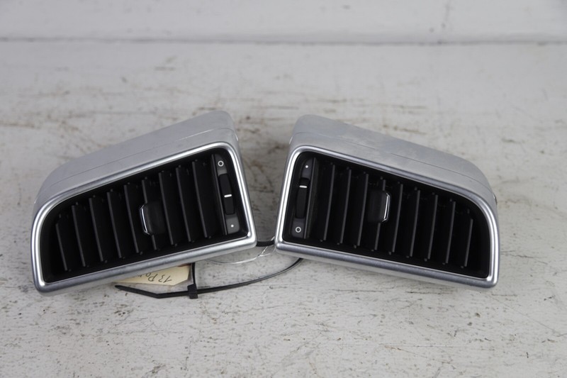 Porsche Panamera B-Pillar Air Vent Grille OEM Left & Right 2010-2016 78k