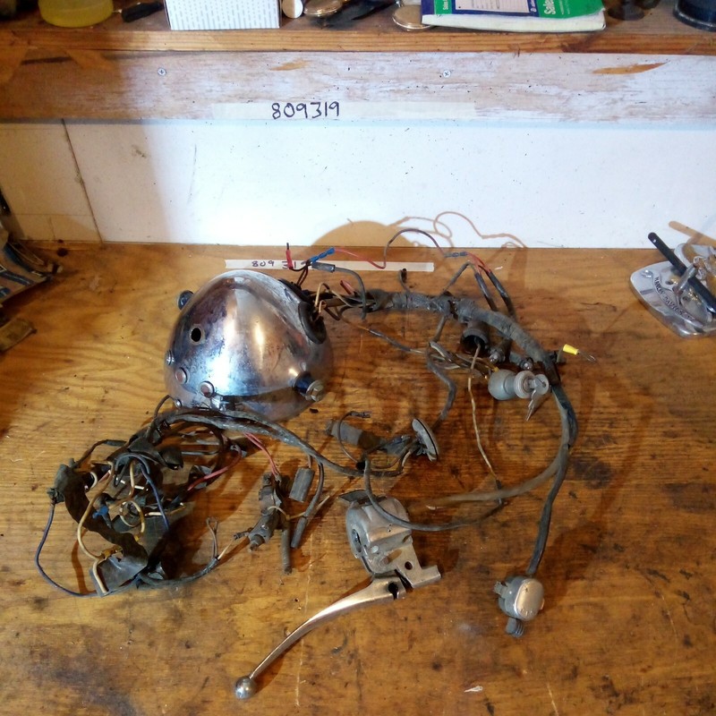 Lucas Headlight Shell Bucket Triumph 750 headlight switch ignition switch w/key
