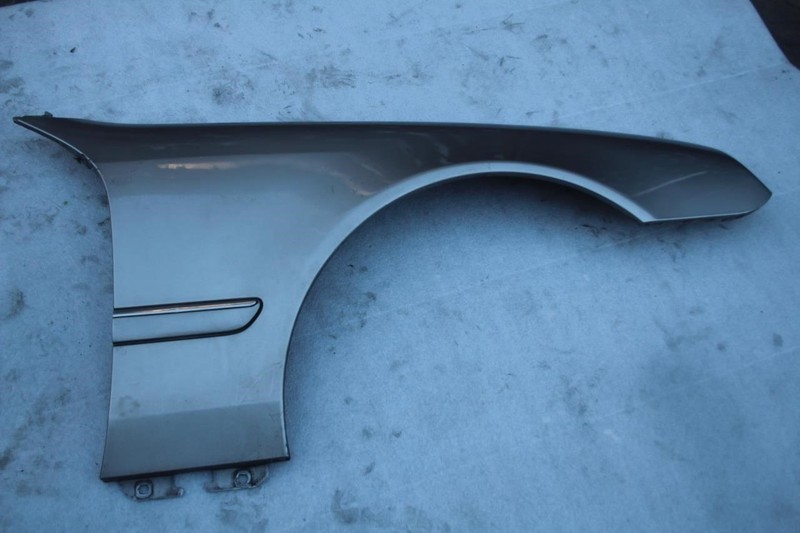 2001-2006 MERCEDES CL500 C215 RIGHT PASSENGER SIDE FENDER CUBANITE SILVER 723U