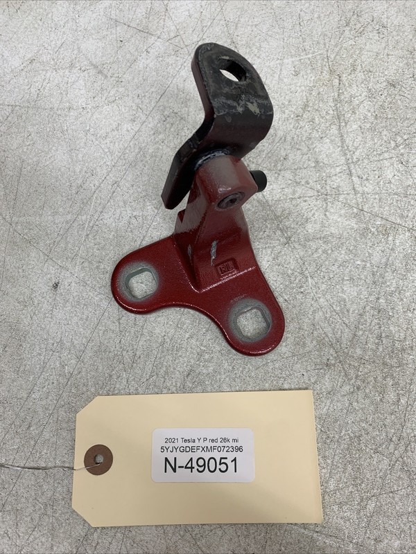 20-22 Tesla Model Y Rear Left Lower Door Hinge 1497495-00-B 49051 B84