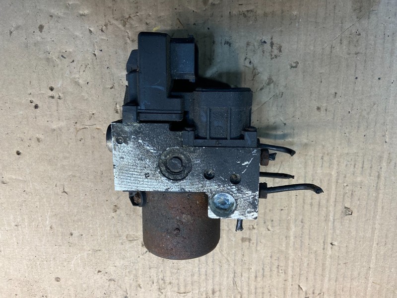 2005 2006 Ford F-150 F150 ABS Anti-Lock Brake Pump Module AC0537DG