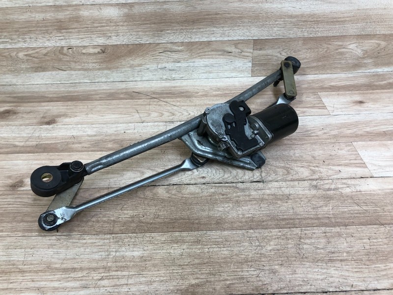 BMW E36 Z3 OEM FRONT WINDSHIELD WIPER WITH MOTOR 1996-2002 3