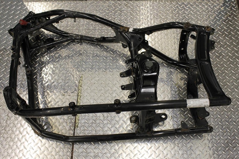 2003 YAMAHA XVS 650 65 V STAR MAIN FRAME CHASSIS W/ IGNITION SWITCH OEM XVS65 03
