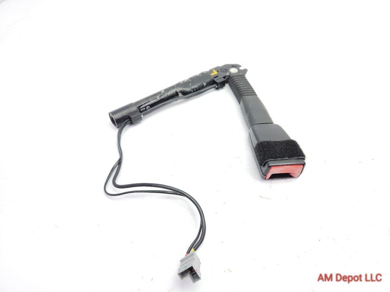 2009 BMW 135i 128i 335i E90 E82 E88 Front Left Seat Belt Buckle Tensioner
