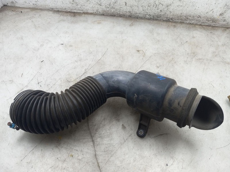 09 TOYOTA TACOMA 4.0L AIR TUBE RESONATOR