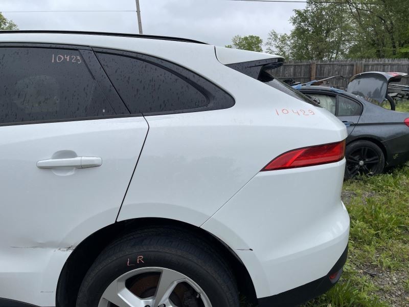 17-20 JAGUAR F-PACE LEFT QUARTER PANEL WHITE PC:1AA 2.0L AWD 47K -PREMIUM- 47033
