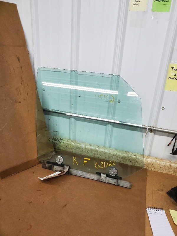 Passenger Right Front Door Glass Fits 88-89 LINCOLN & TOWN CAR 292791