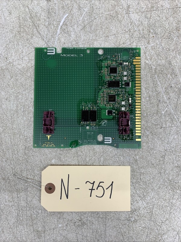 22-23 Tesla Model 3 Y Range BMS Aquisition Sub Board 1104208-02-L OEM 751 B133