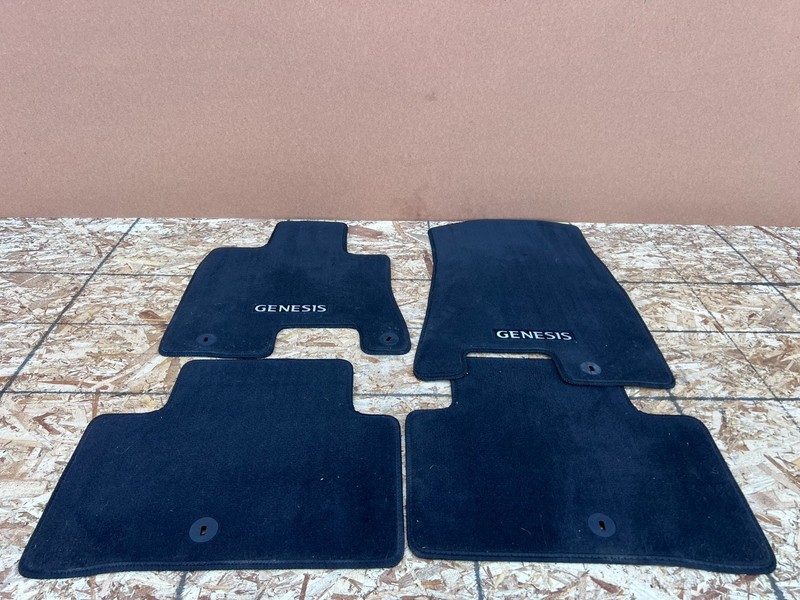 GENESIS GV70 2022-2026 OEM FRONT & REAR FLOOR MAT CARPET COVER SET BLACK