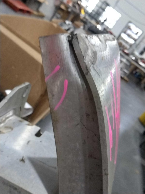 Jeep Cherokee 2018 Rear Bumper Reinforcement 68096078AB 2141