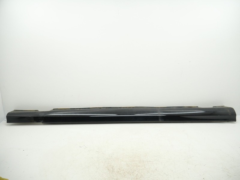 2007-2009 Mercedes E350 Right Side Rocker Panel Molding A2116900440 OEM