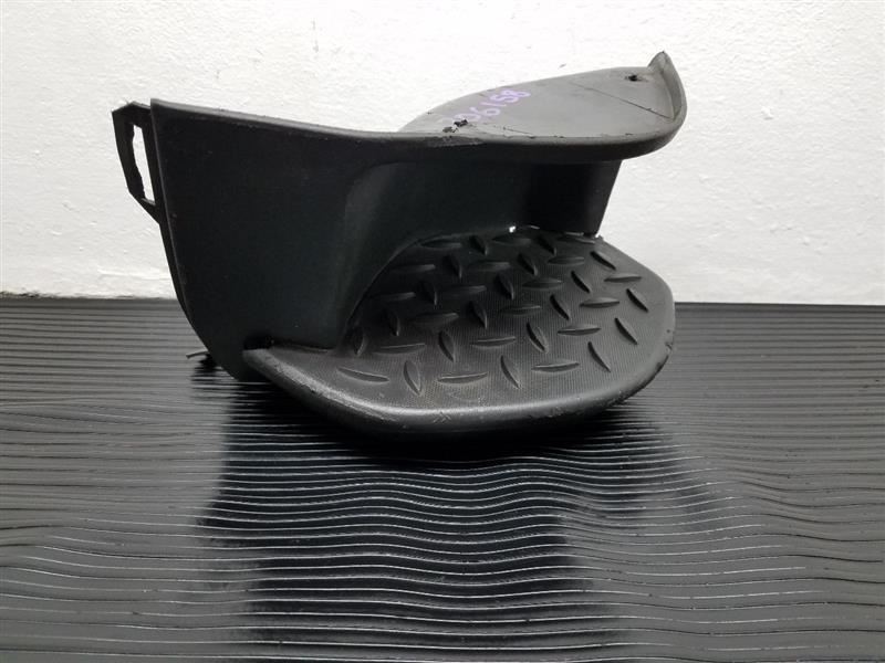 14-19 Chevrolet Silverado Rear Left Driver Bumper Step Pad OEM 23108152