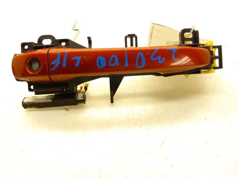 10-18 TOYOTA PRIUS V FRONT DRIVER LEFT EXTERIOR DOOR HANDLE RED-3R3