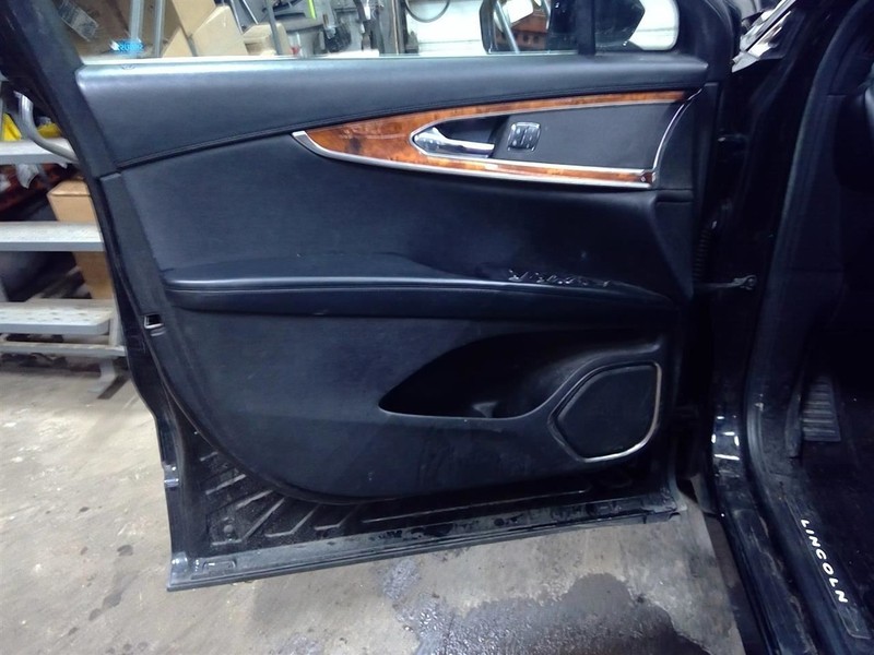 MKX 2017 Driver Left Front Door Trim Panel 1747648