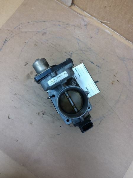 Throttle Body 8-330 5.4L Fits 05-16 FORD E350 VAN 253725