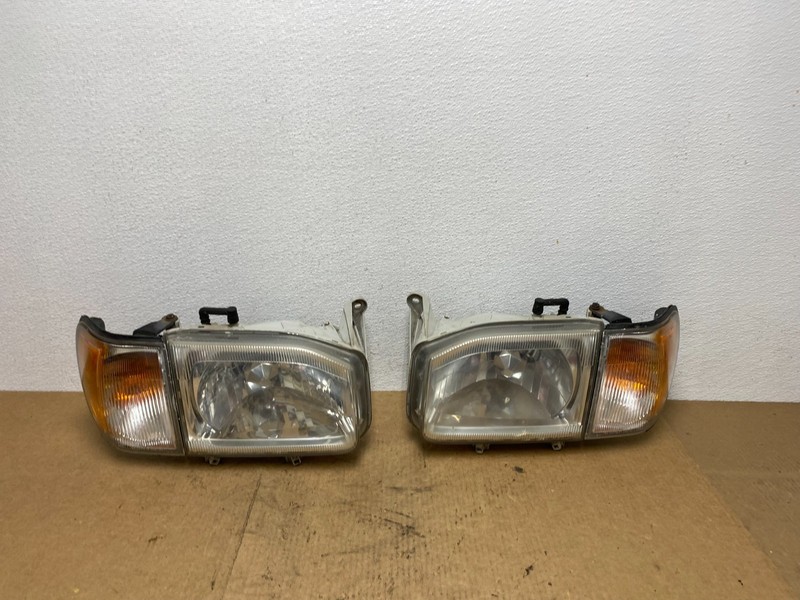 1999-2004 Nissan Pathfinder Left+Right Side Set Halogen Headlights Oem AC3404 DW