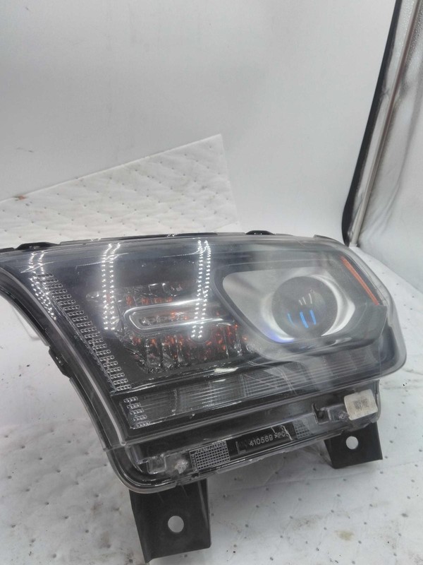 Used Left Headlight Assembly fits: 2019 Dodge Durango w/LED daytime running lamp
