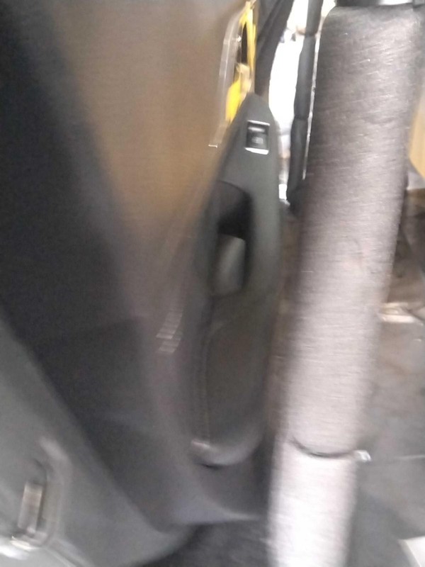 2017 INFINITI QX30 Left Rear Door Silver OEM 662215, 94K Miles, Warranty